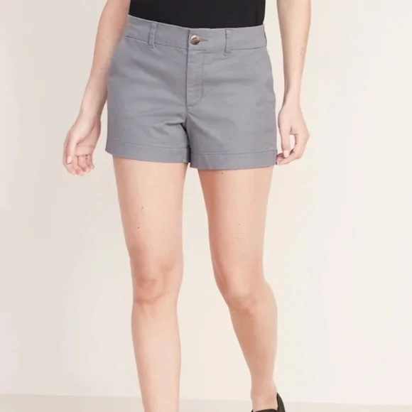 Old Navy NWT! Gray Mid-Rise Chino Mini Short Size 4 - Picture 1 of 10